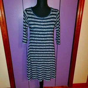 𝅺Living Doll Grey striped dress EUC XS